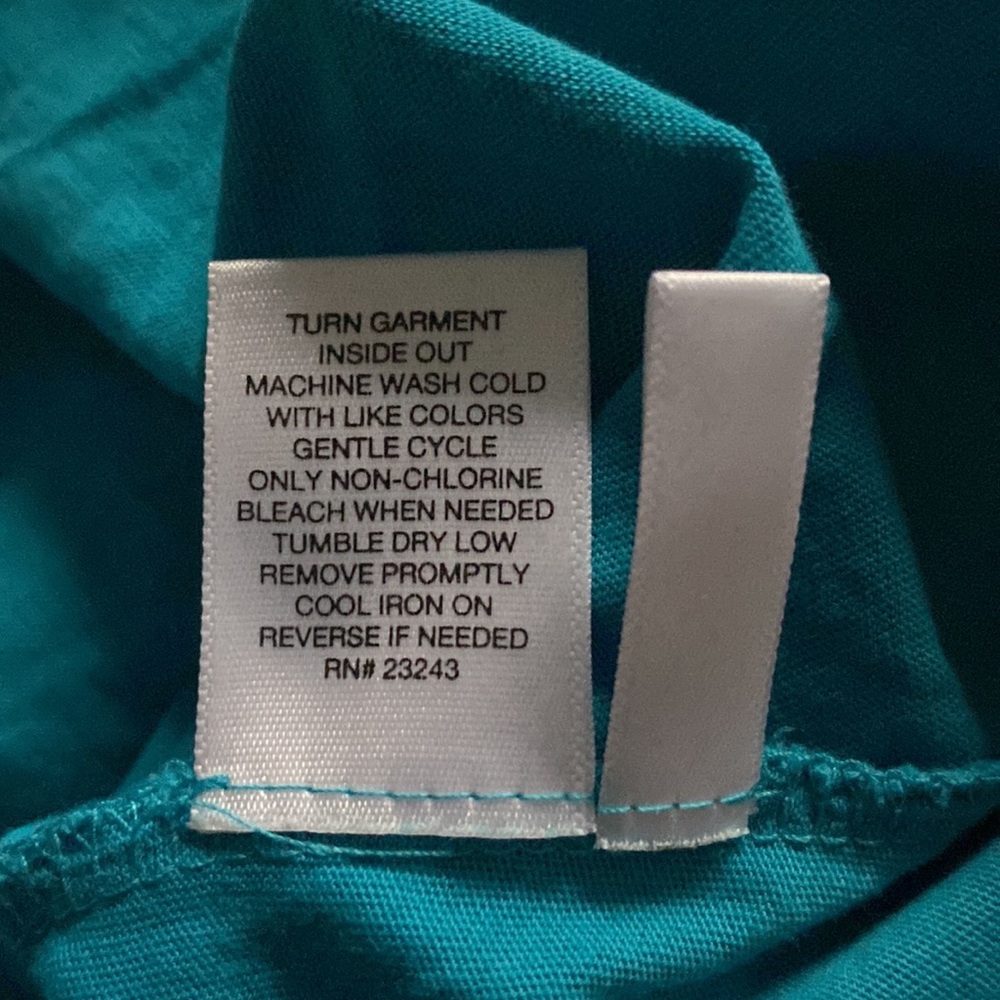 NY & CO T-shirt # 23 - Picture 7 of 7